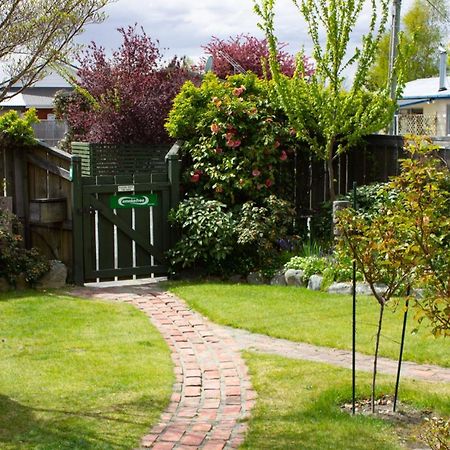 Twizel Central Studio Accommodation Exterior photo