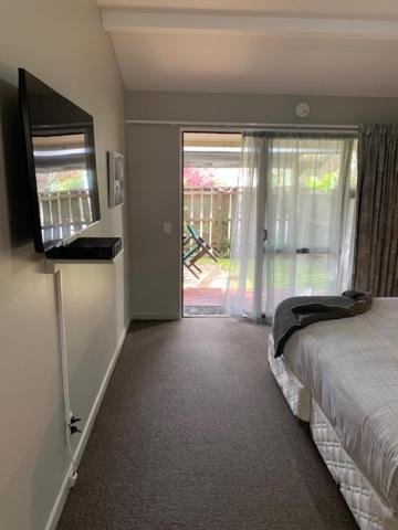 Twizel Central Studio Accommodation Exterior photo