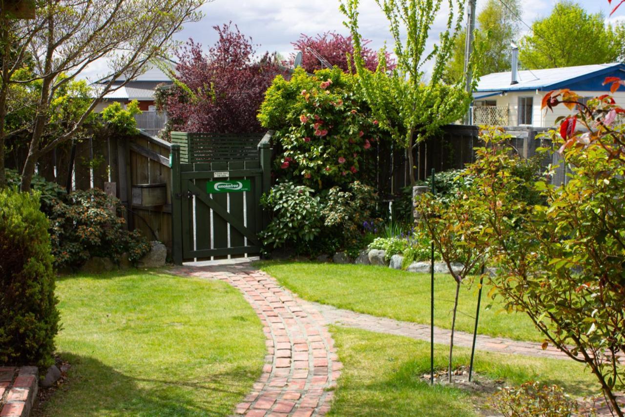 Twizel Central Studio Accommodation Exterior photo